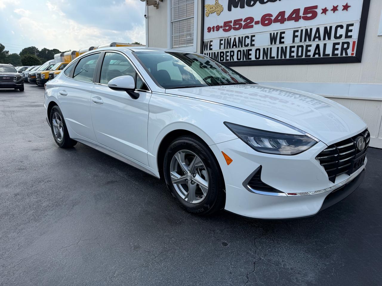 Hyundai Sonata SE 2.5L 2022