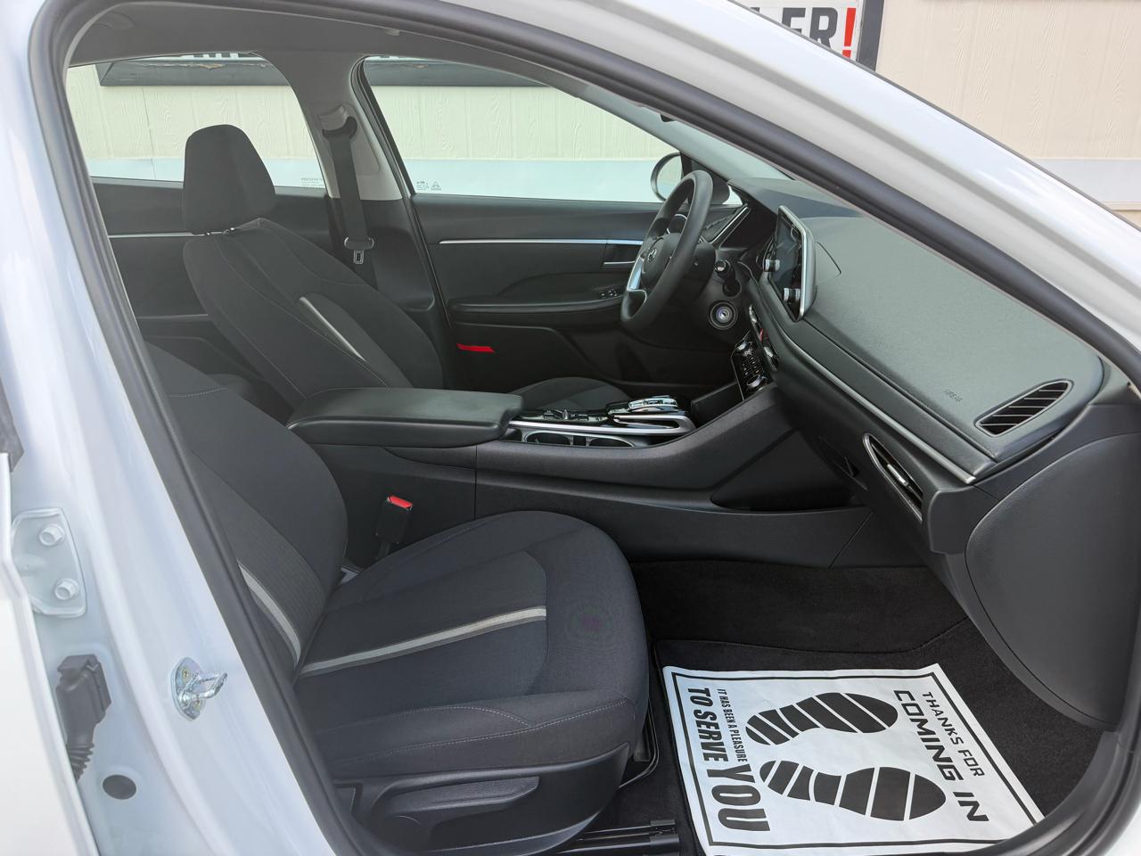 Hyundai Sonata SE 2.5L 2022