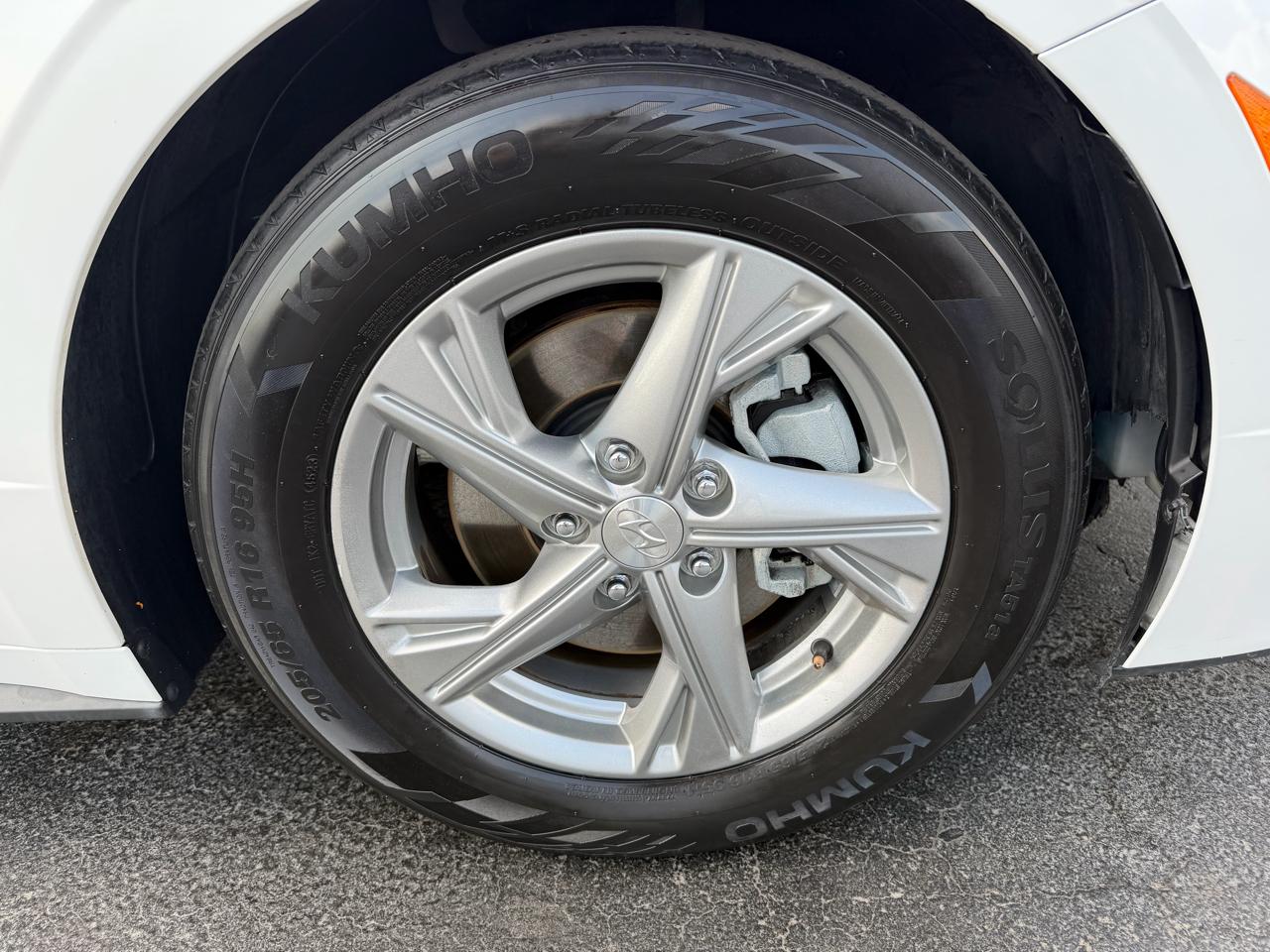 Hyundai Sonata SE 2.5L 2022