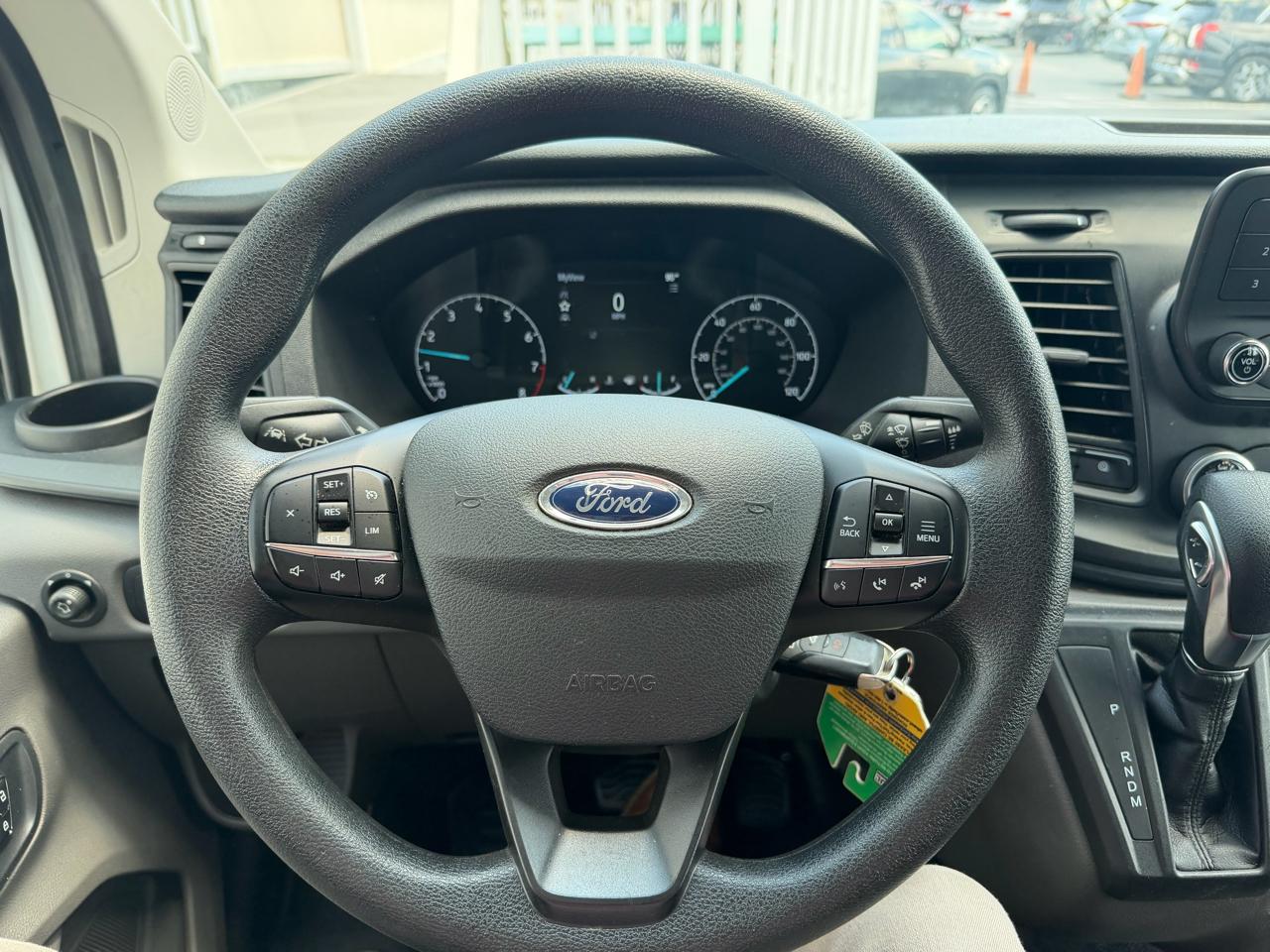Ford Transit  2025