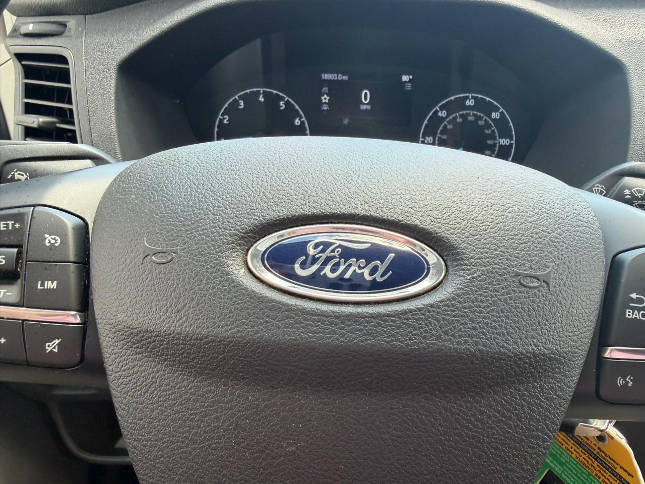 Ford Transit  2025