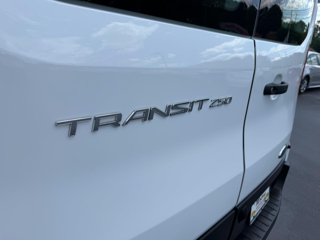 Ford Transit  2025