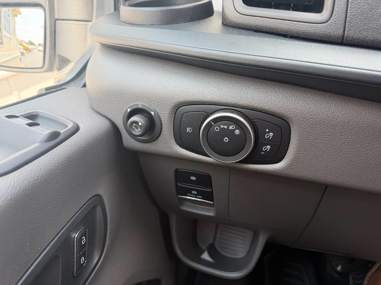 Ford Transit  2025