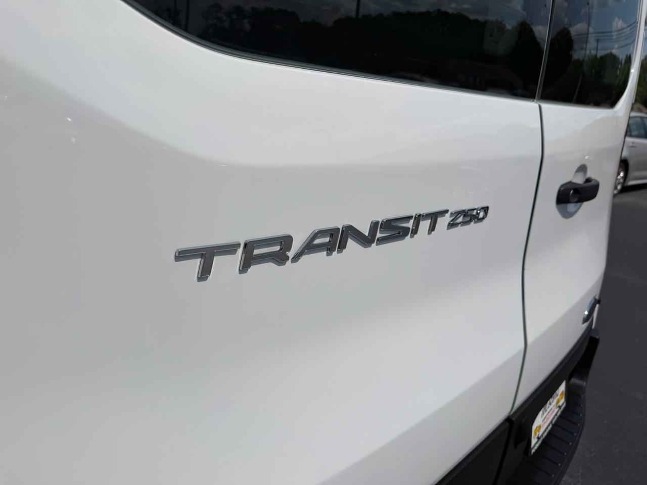 Ford Transit  2025