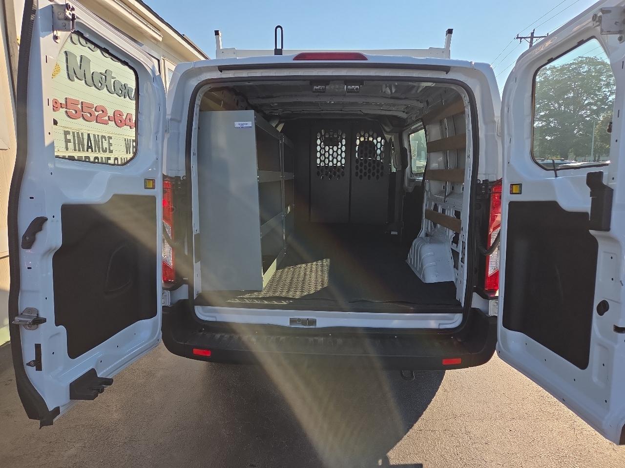Ford Transit 250  2025