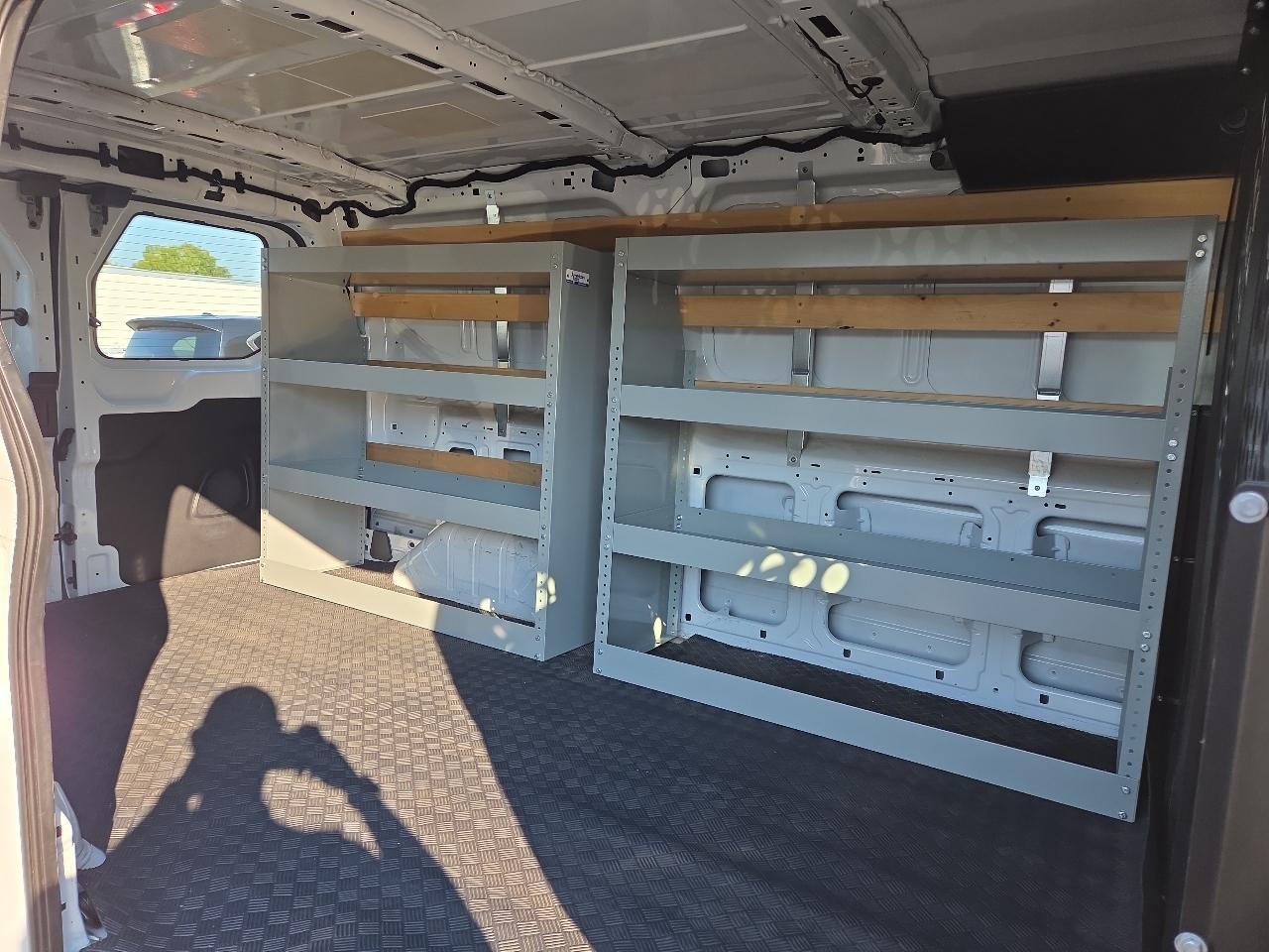 Ford Transit 250  2025