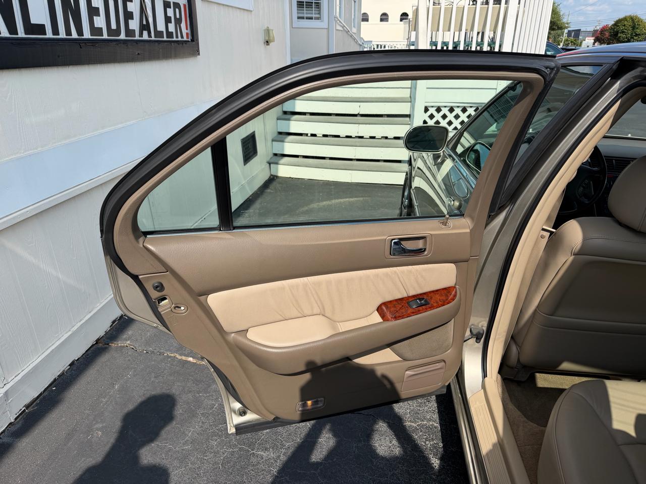 Acura RL 4dr Sdn 2002