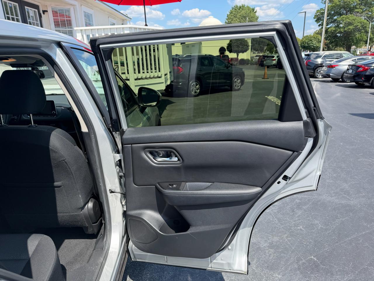 Nissan Rogue AWD SV 2024