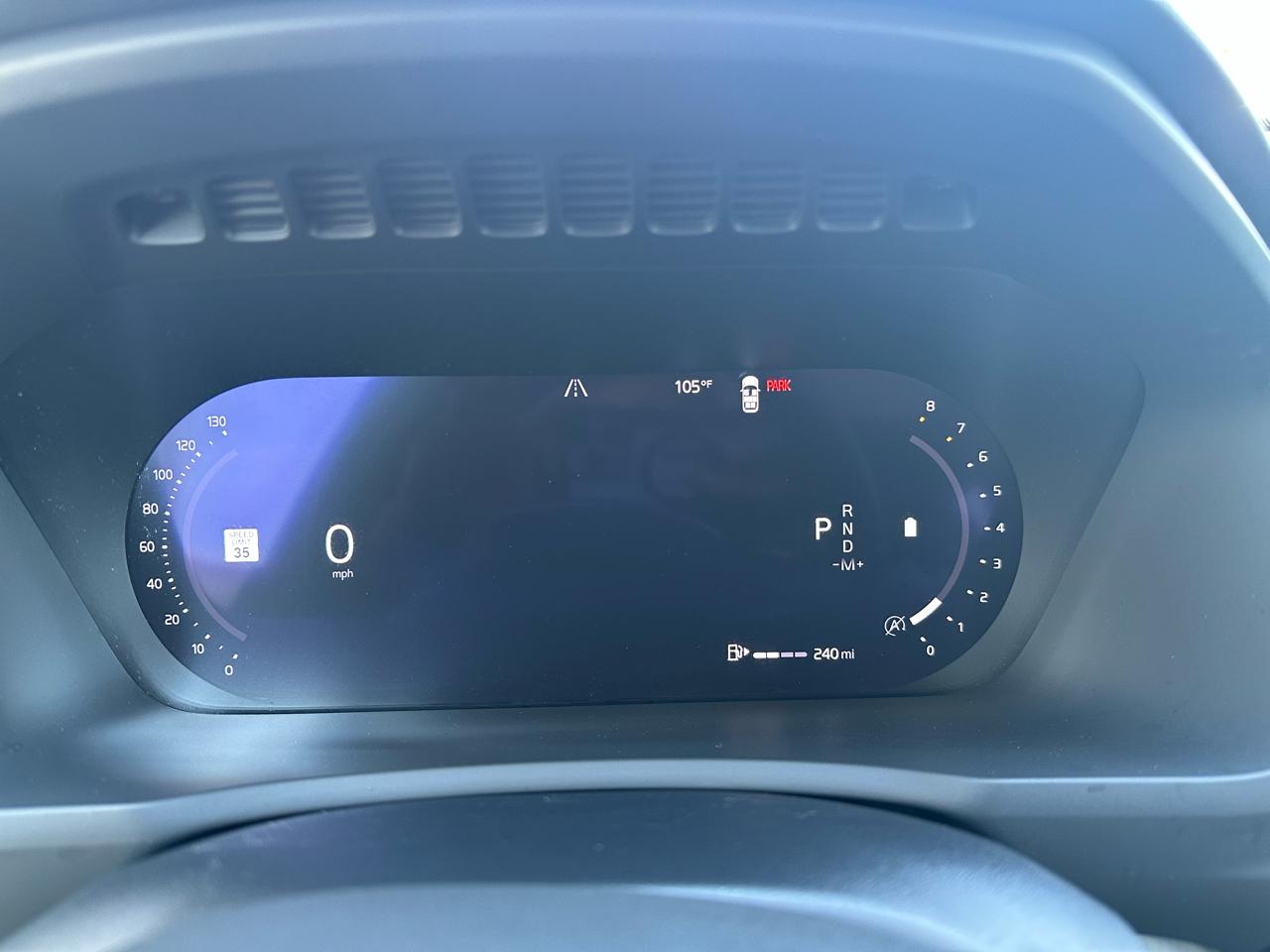 Volvo XC90 B5 AWD Core Bright Theme 7P 2024