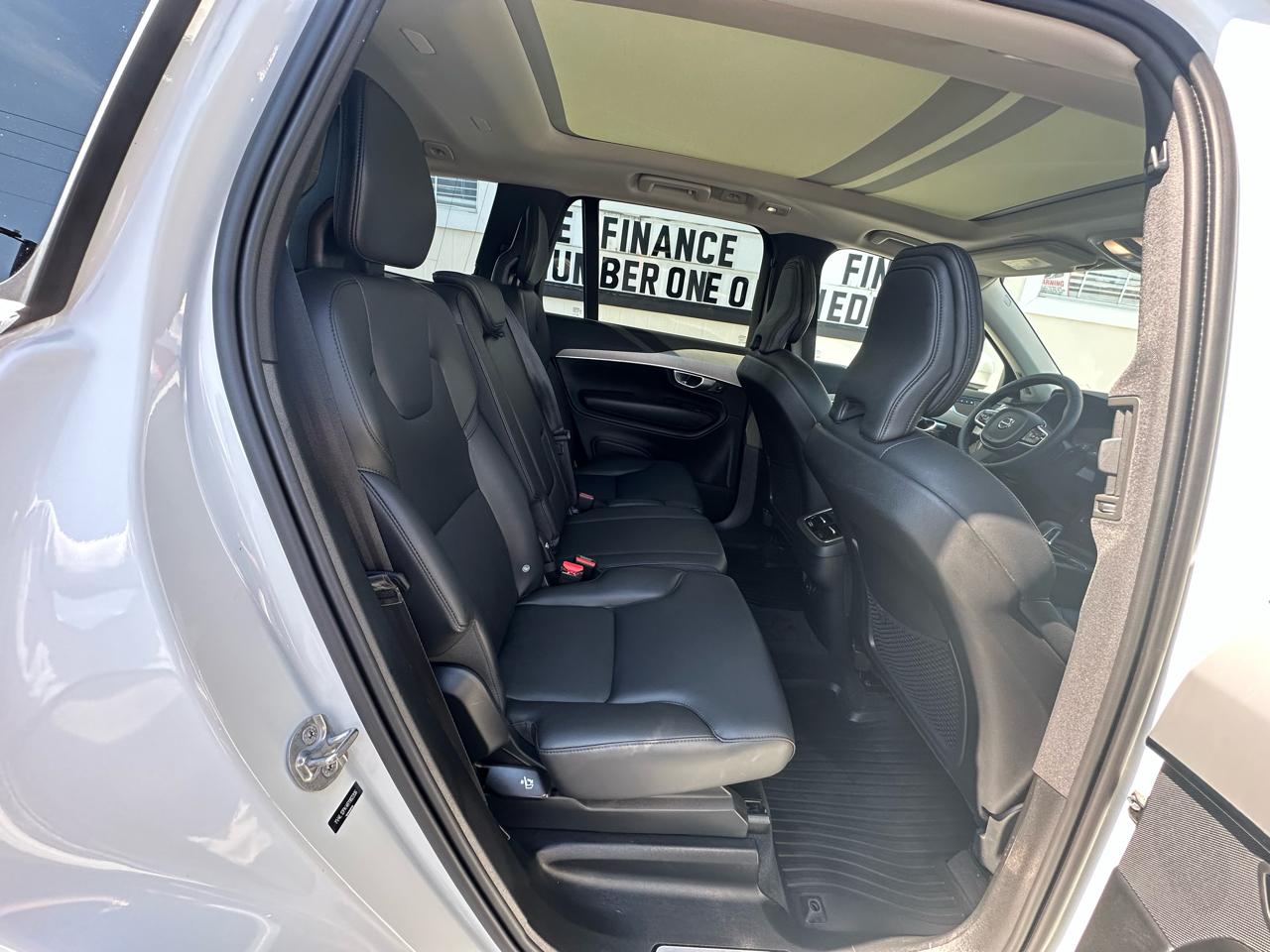 Volvo XC90 B5 AWD Core Bright Theme 7P 2024