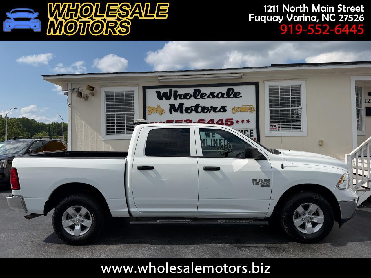 RAM 1500 Classic Tradesman 4x4 Crew Cab 5'7" Box 2023