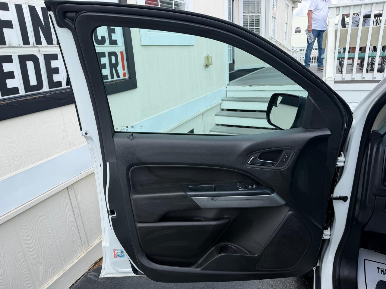 Chevrolet Colorado 2WD Ext Cab 128" LT 2022