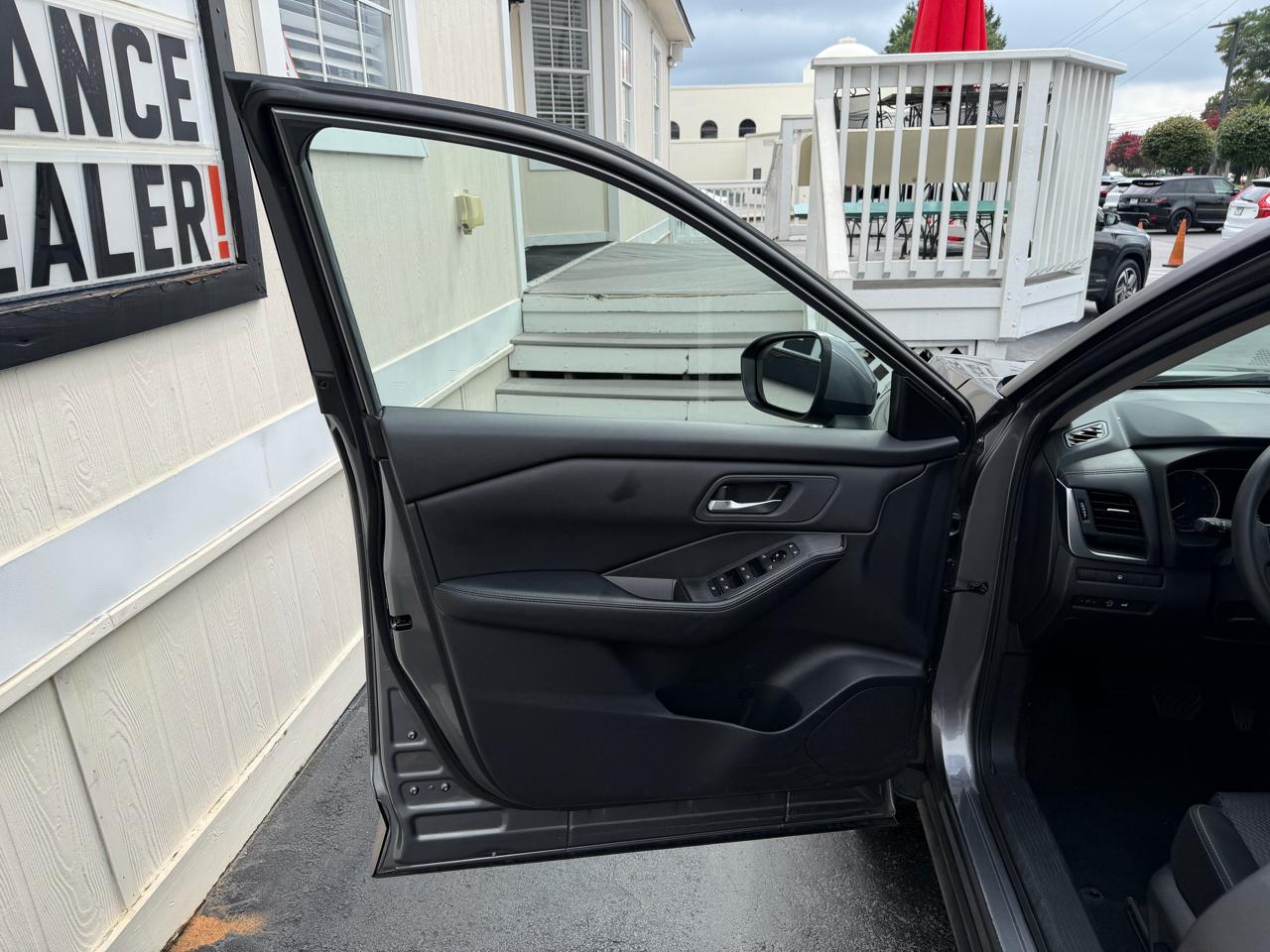 Nissan Rogue AWD SV 2024