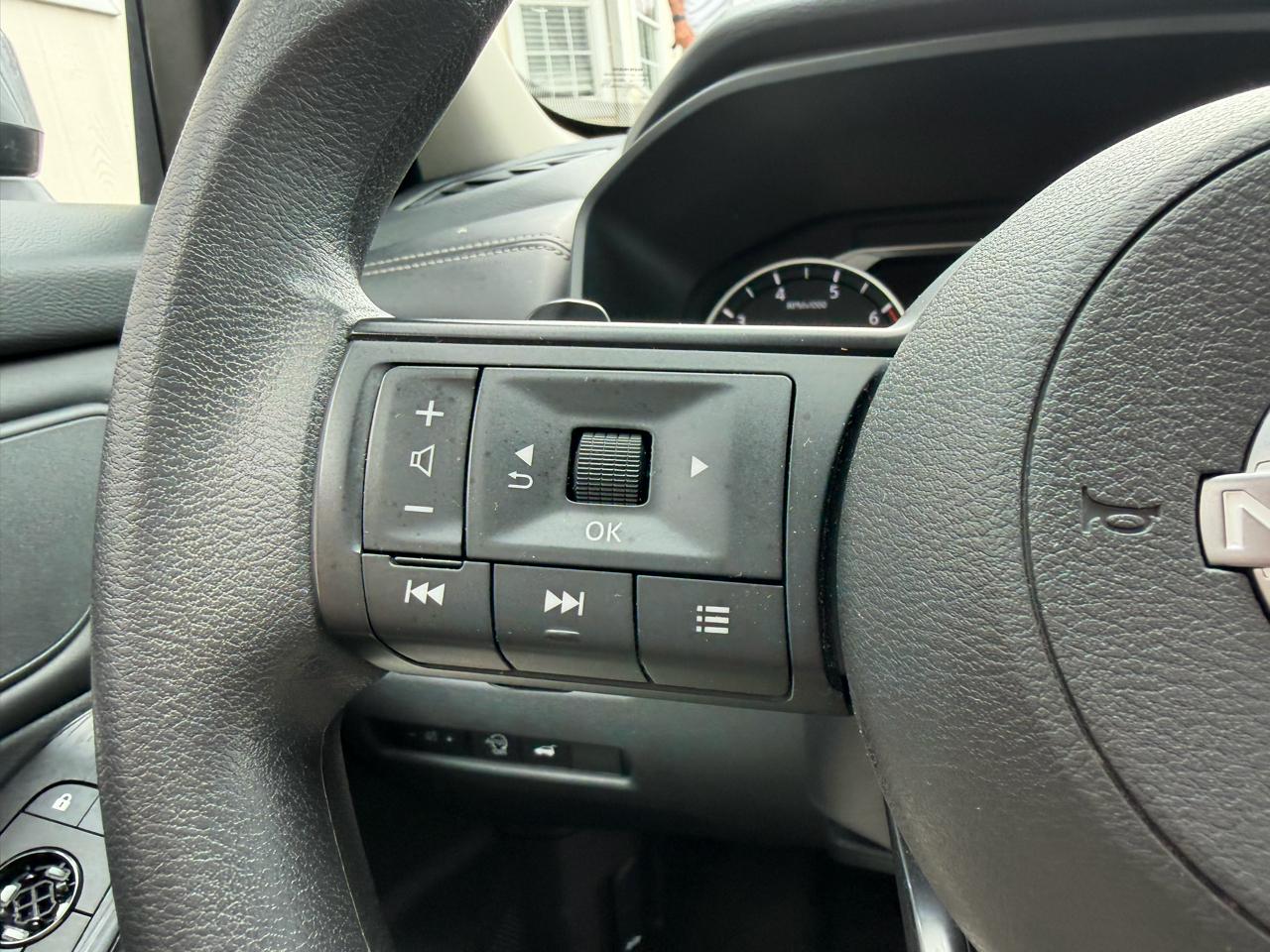 Nissan Rogue AWD SV 2024