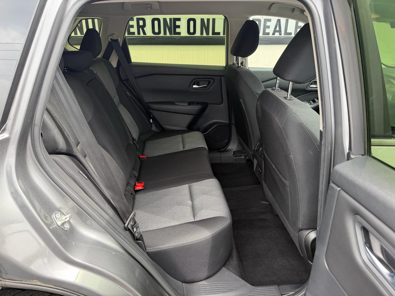 Nissan Rogue AWD SV 2024
