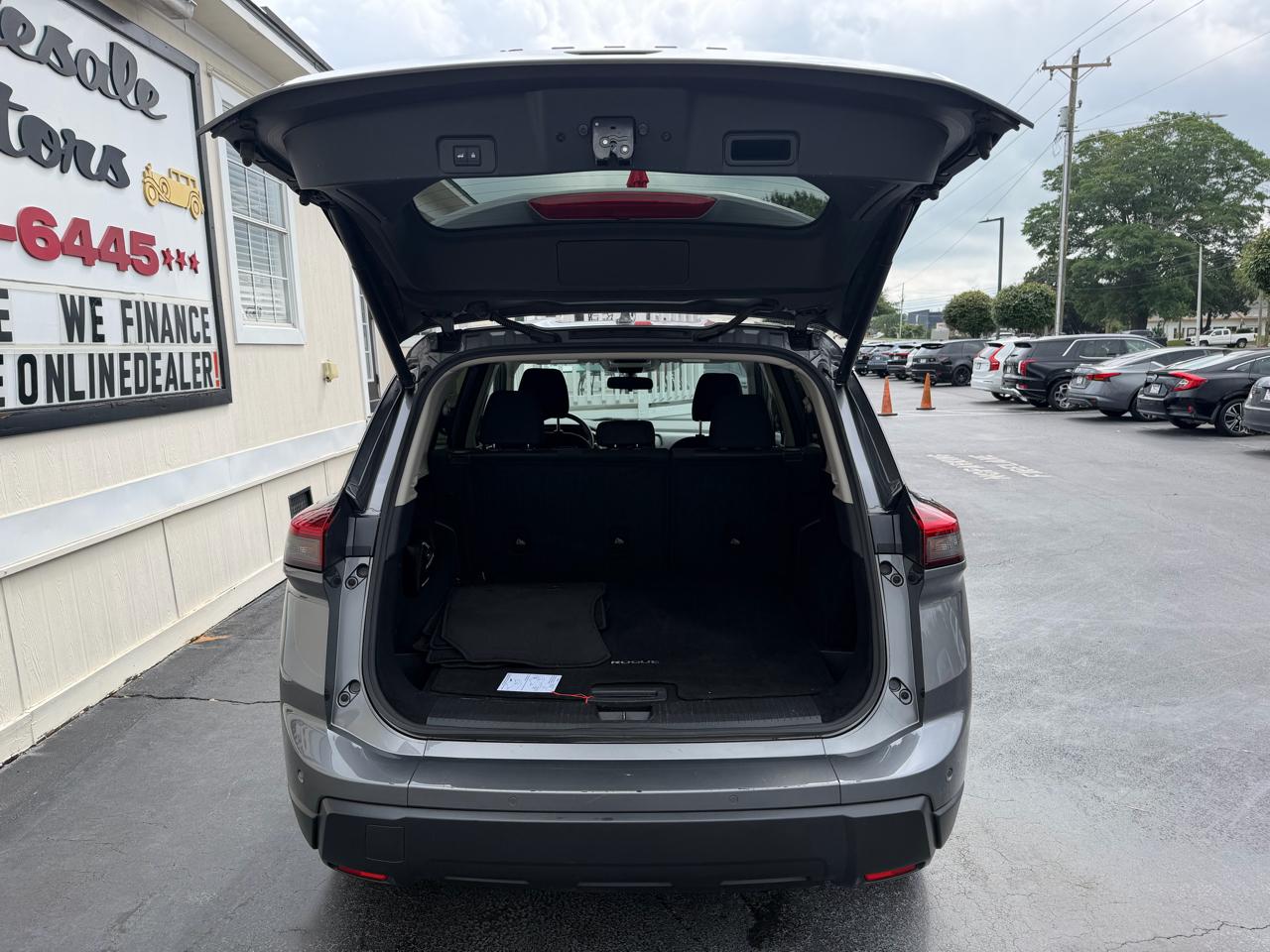 Nissan Rogue AWD SV 2024