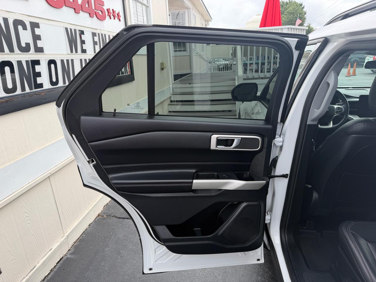 Ford Explorer XLT 4WD 2020