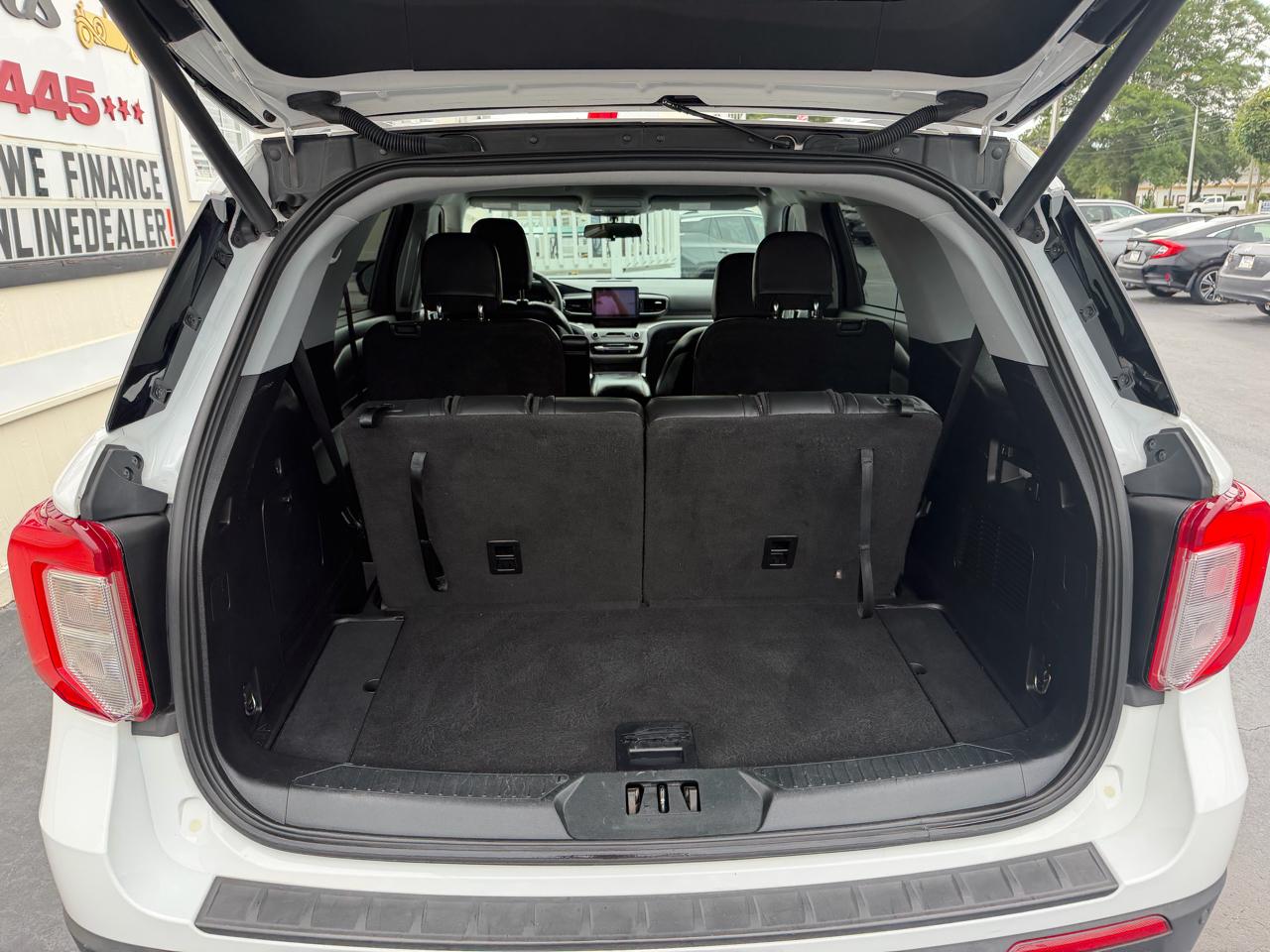 Ford Explorer XLT 4WD 2020