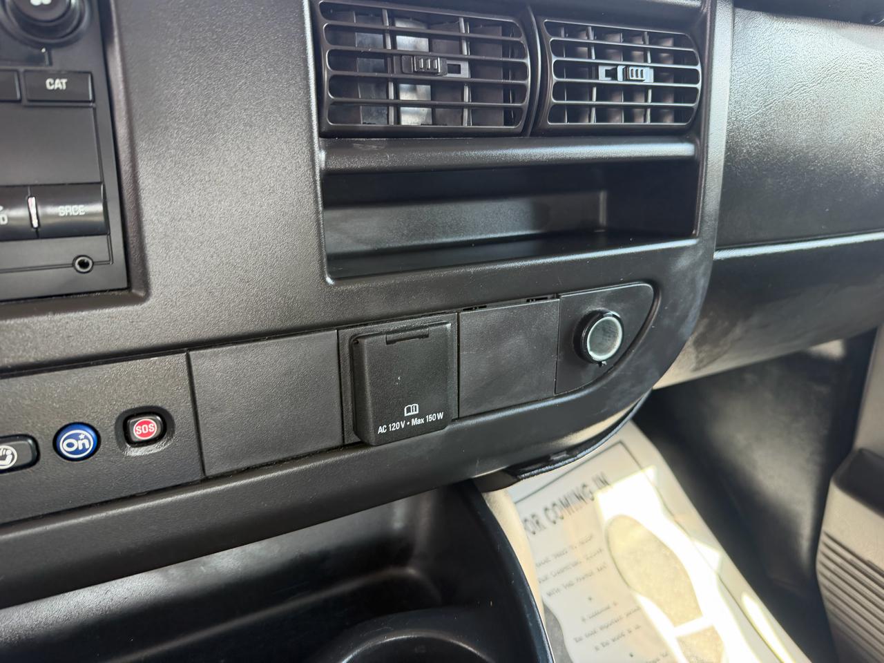 Chevrolet Express Cargo Van RWD 2500 135" 2022