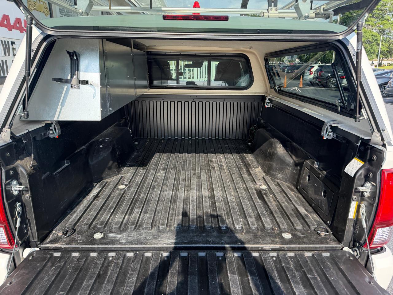 Toyota Tacoma 2WD  2023