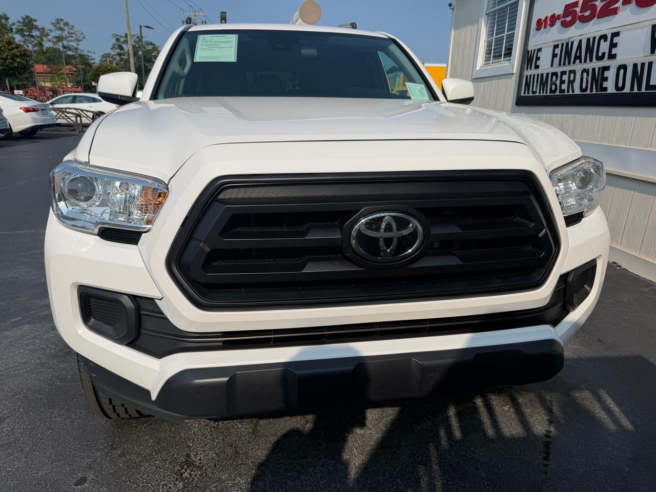 Toyota Tacoma 2WD  2023
