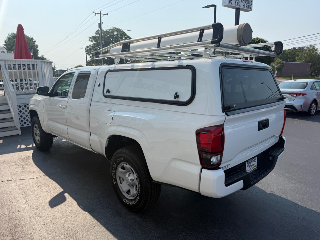 Toyota Tacoma 2WD  2023