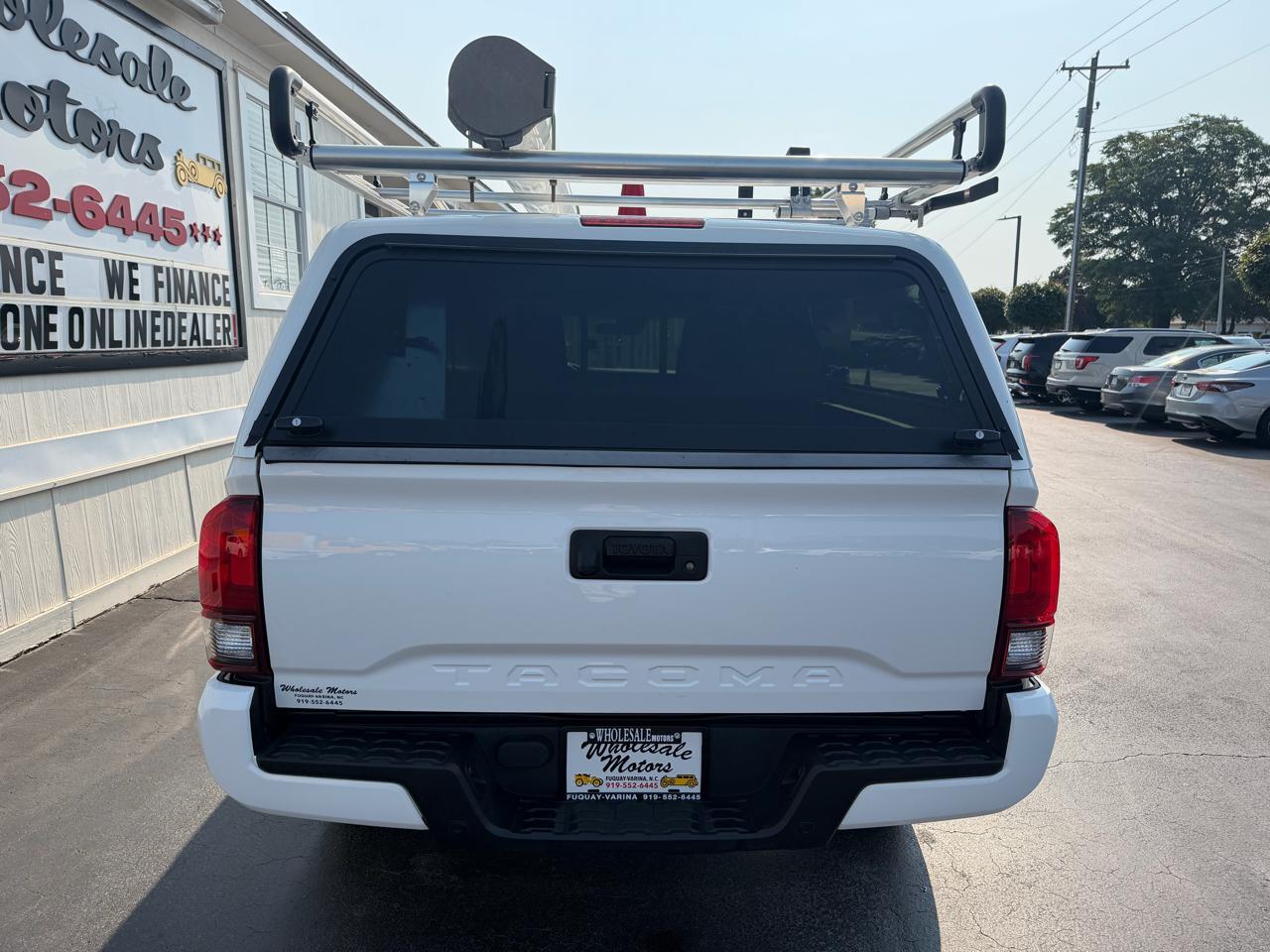 Toyota Tacoma 2WD  2023