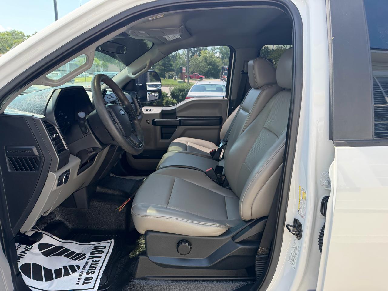 Ford Super Duty F-350 SRW King Ranch 4WD Crew Cab 8' Box 2020