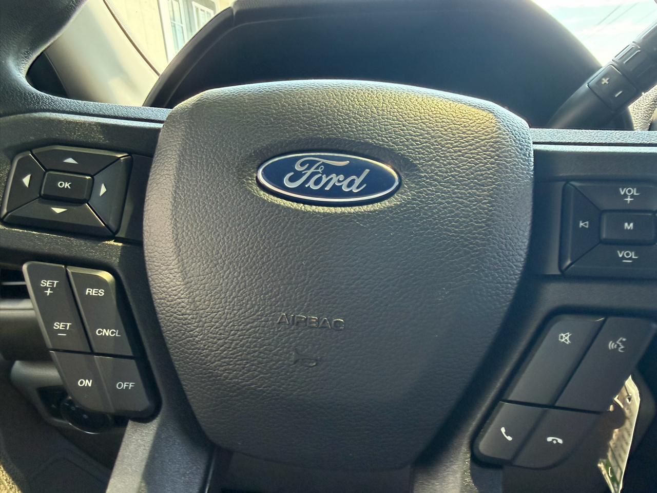 Ford Super Duty F-350 SRW King Ranch 4WD Crew Cab 8' Box 2020