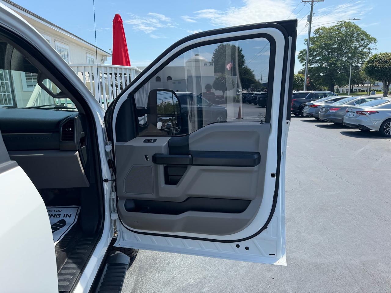 Ford Super Duty F-350 SRW King Ranch 4WD Crew Cab 8' Box 2020