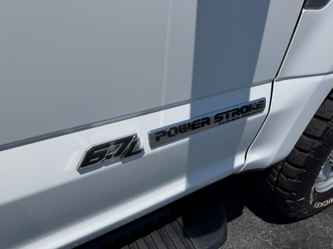 Ford Super Duty F-350 SRW King Ranch 4WD Crew Cab 8' Box 2020