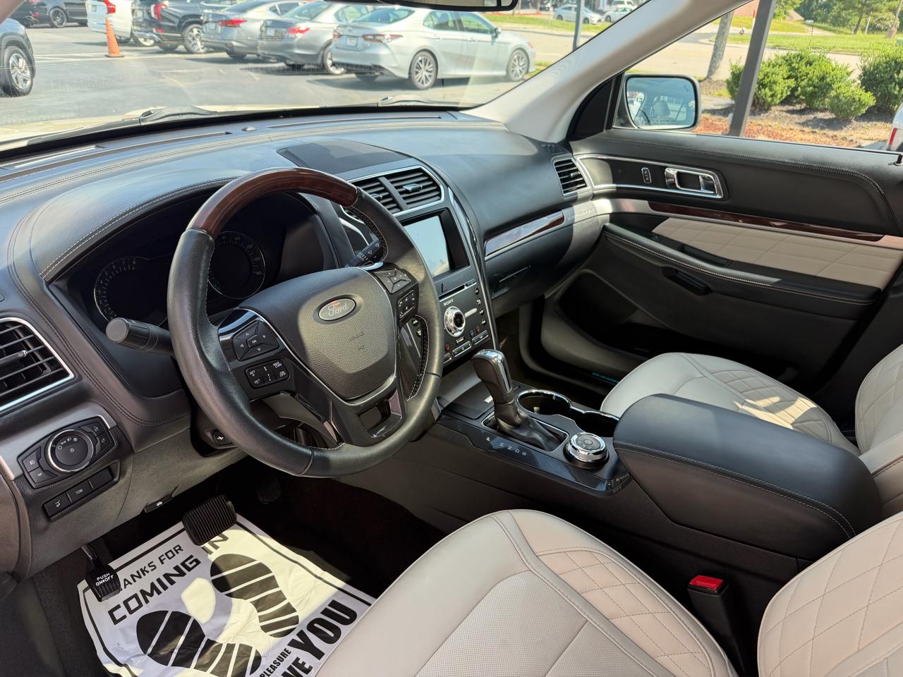 Ford Explorer Platinum 4WD 2018
