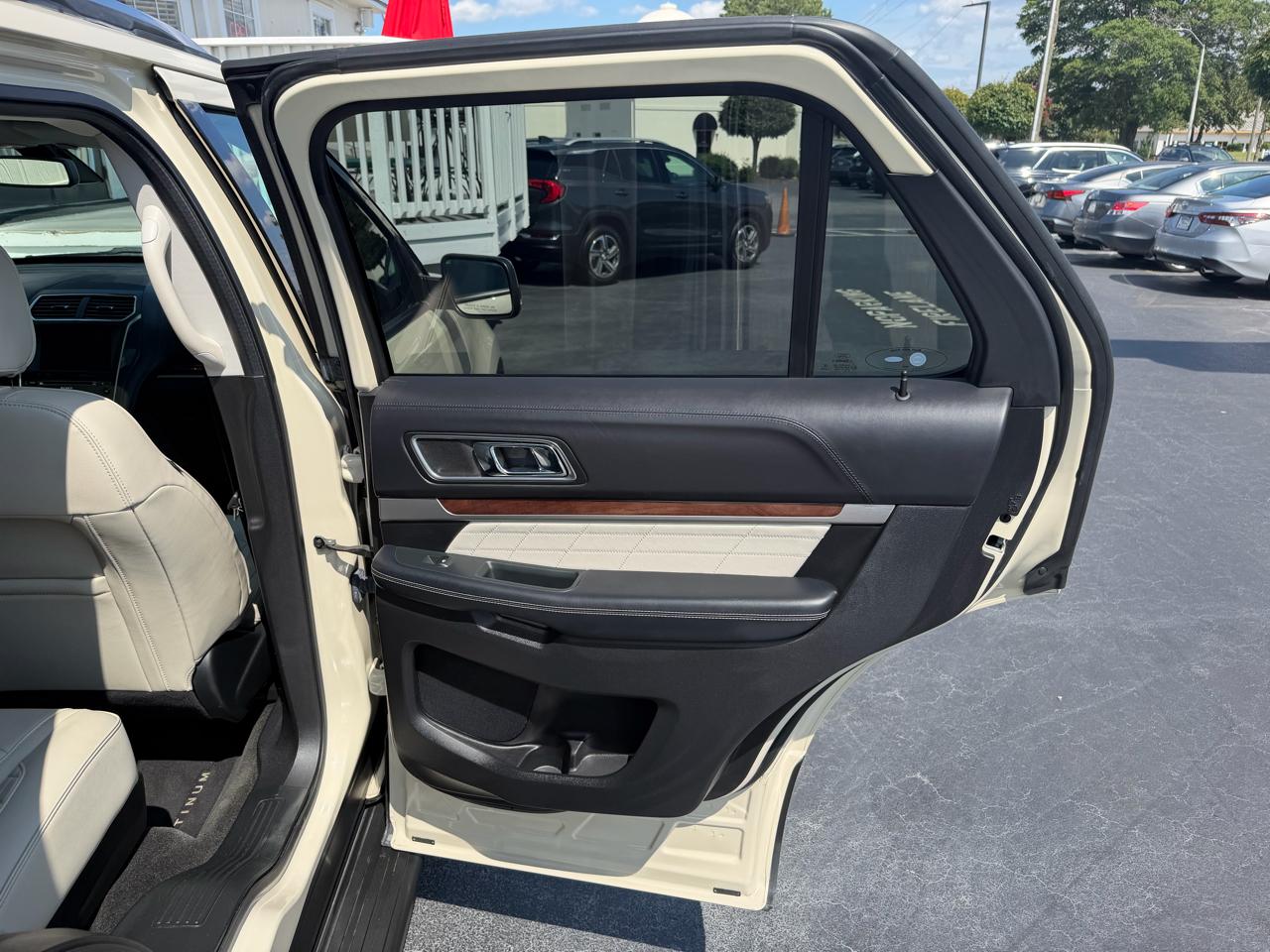 Ford Explorer Platinum 4WD 2018