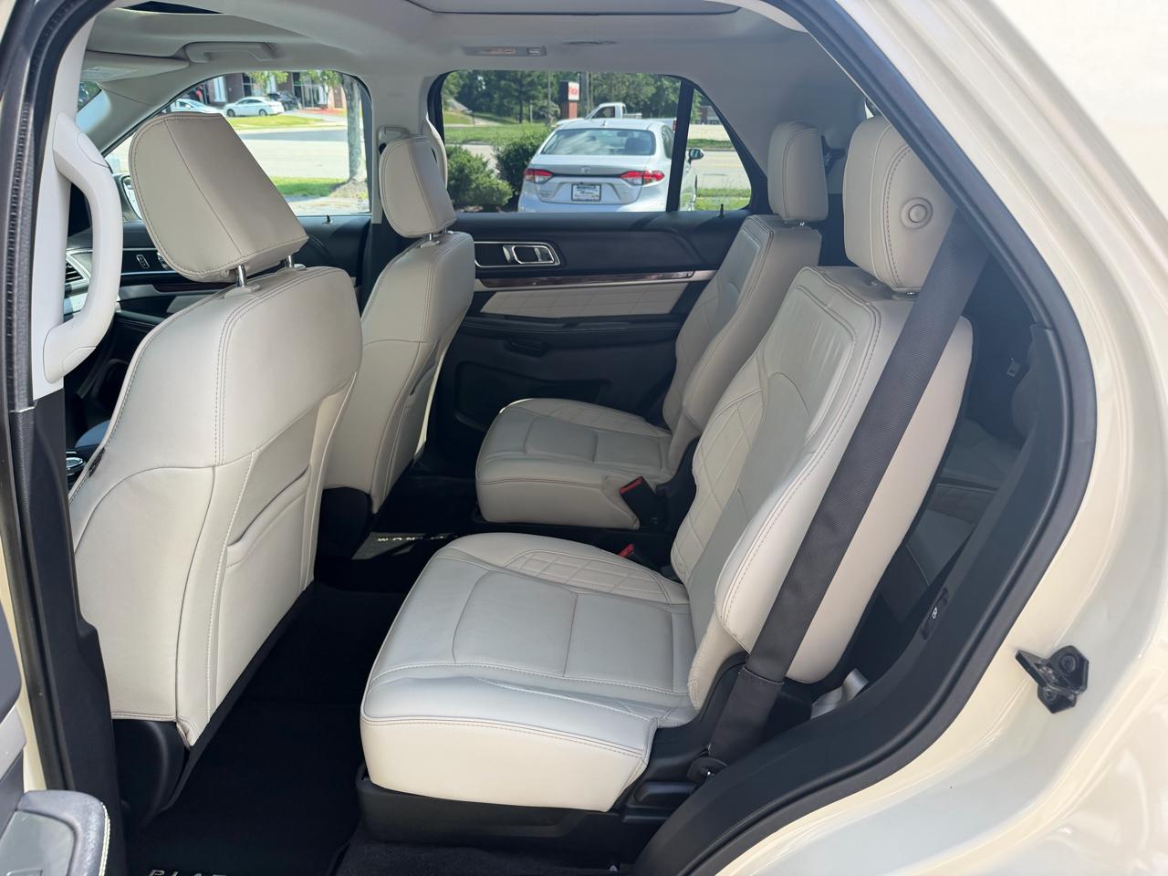 Ford Explorer Platinum 4WD 2018