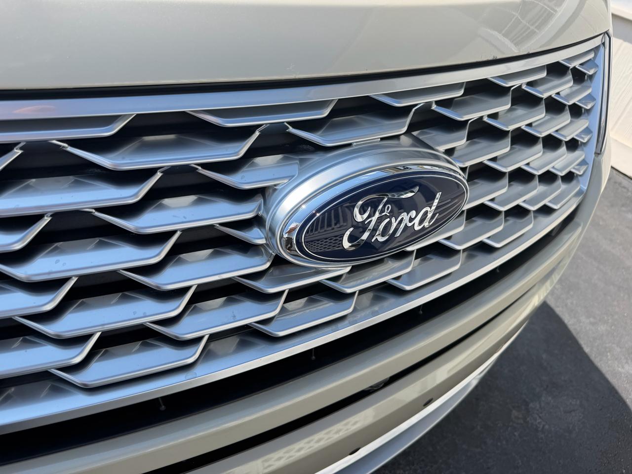 Ford Explorer Platinum 4WD 2018