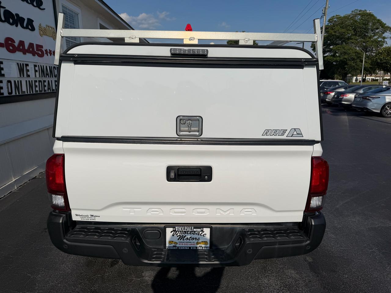 Toyota Tacoma 2WD SR5 Access Cab 6' Bed I4 AT (Natl) 2022