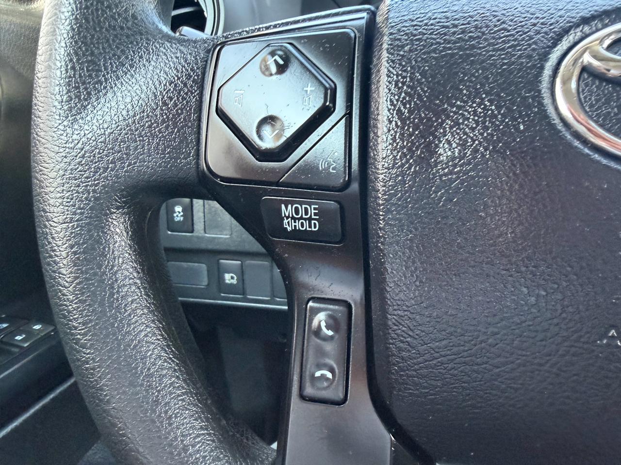 Toyota Tacoma 2WD SR5 Access Cab 6' Bed I4 AT (Natl) 2022