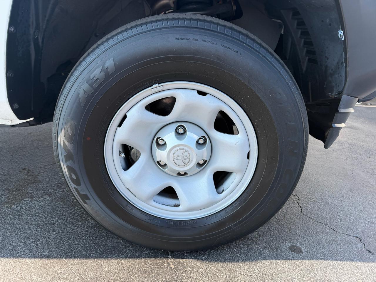 Toyota Tacoma 2WD SR5 Access Cab 6' Bed I4 AT (Natl) 2022