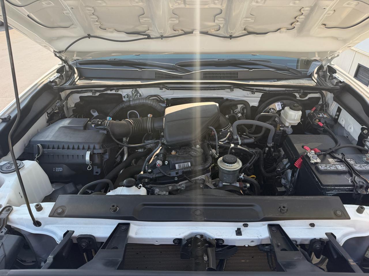 Toyota Tacoma 2WD SR5 Access Cab 6' Bed I4 AT (Natl) 2022
