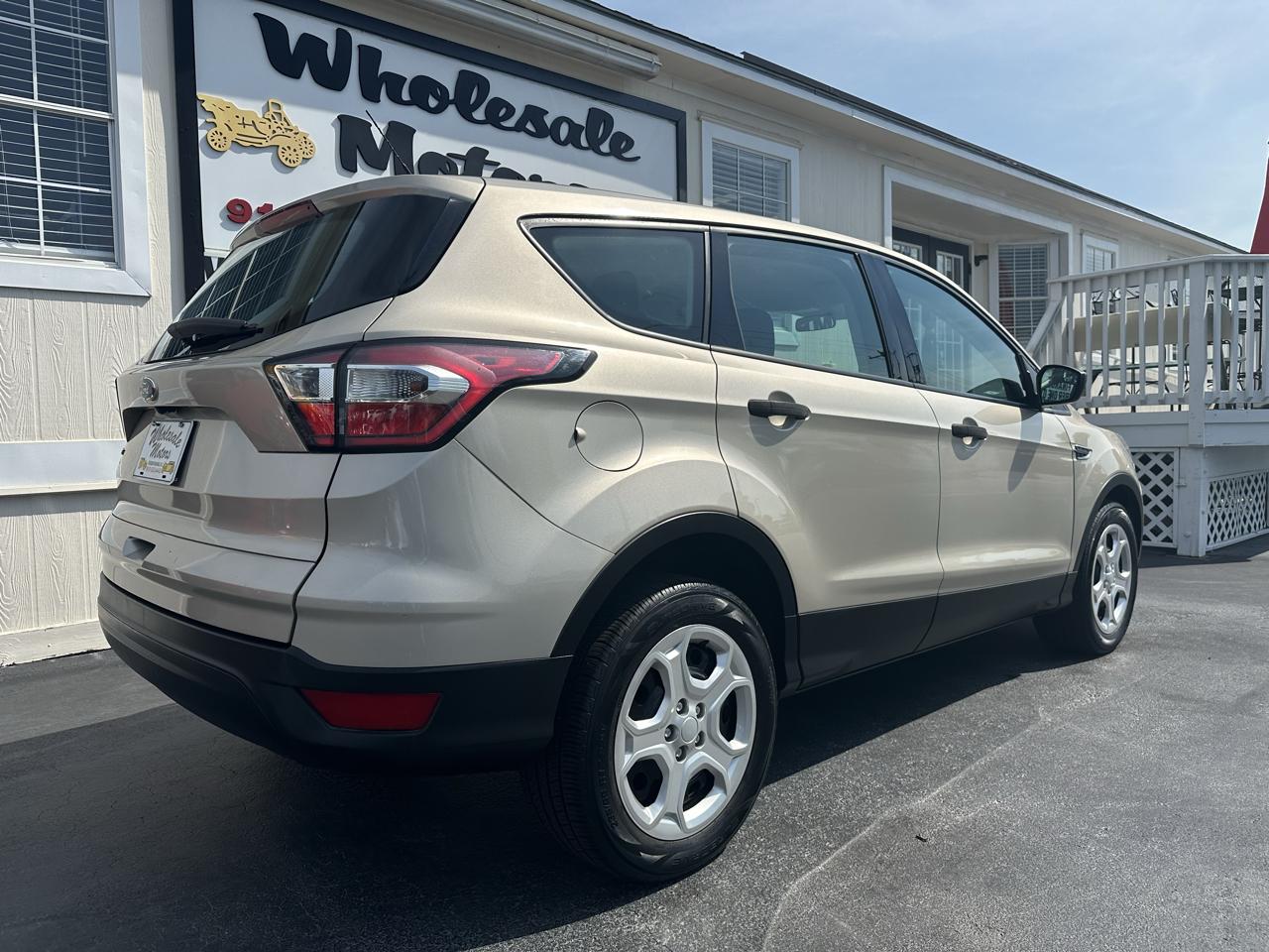 Ford Escape S FWD 2018