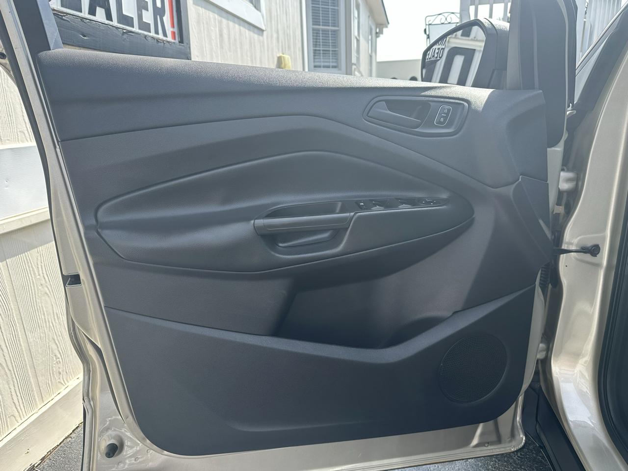 Ford Escape S FWD 2018