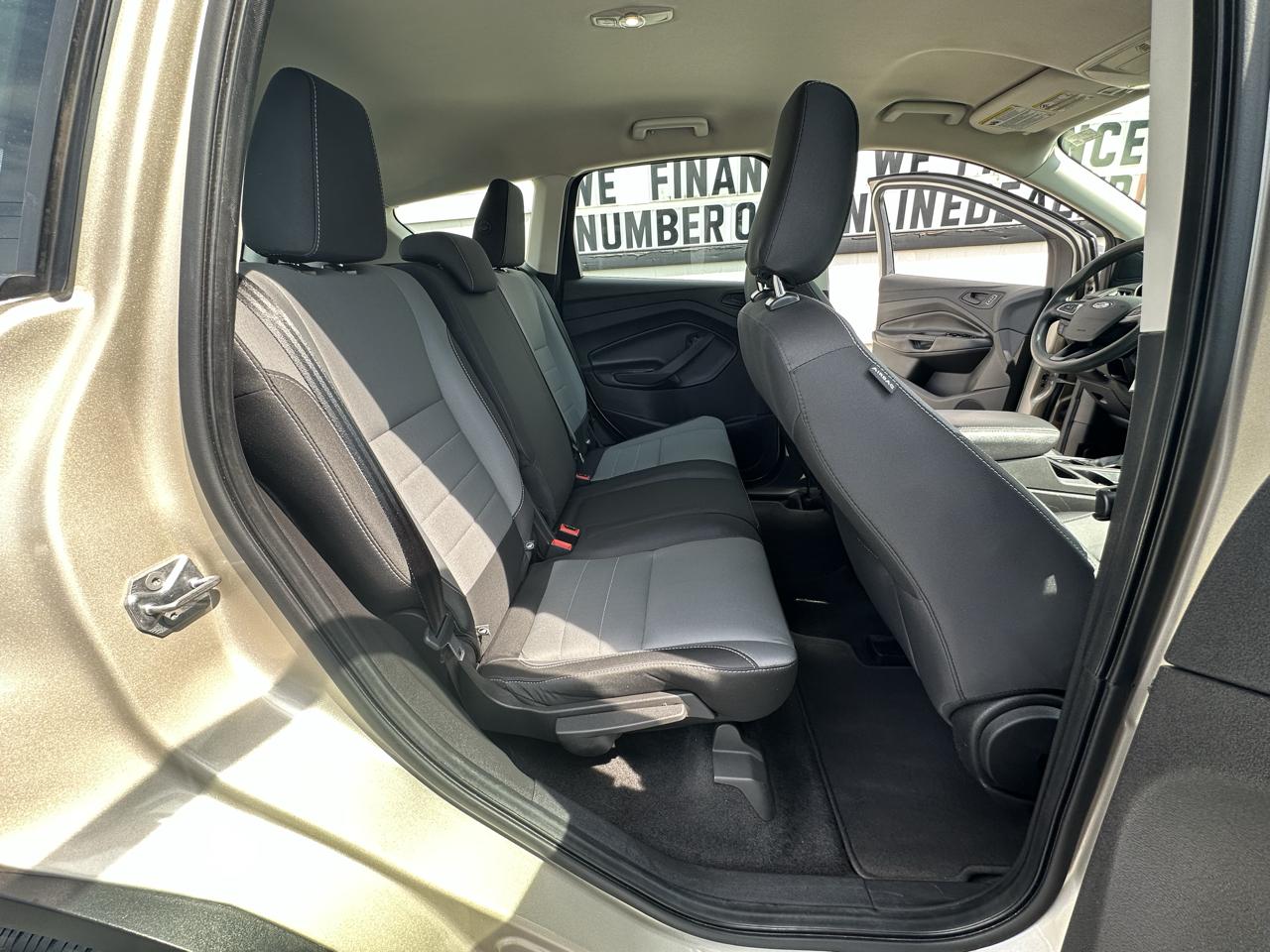 Ford Escape S FWD 2018