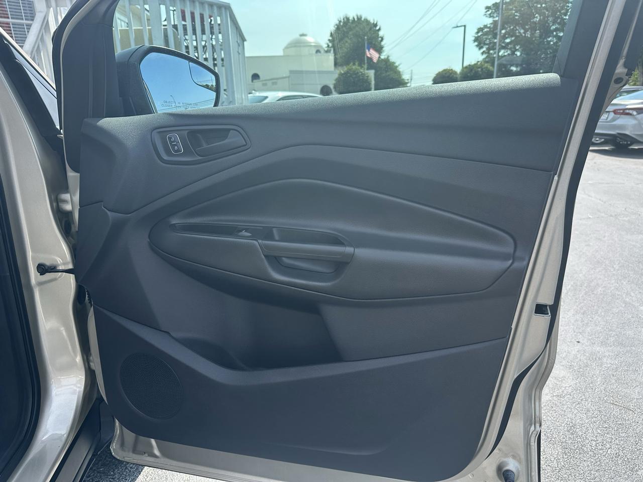 Ford Escape S FWD 2018