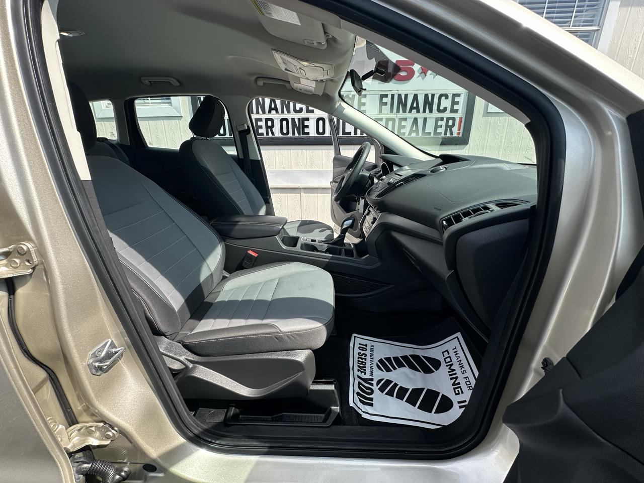 Ford Escape S FWD 2018