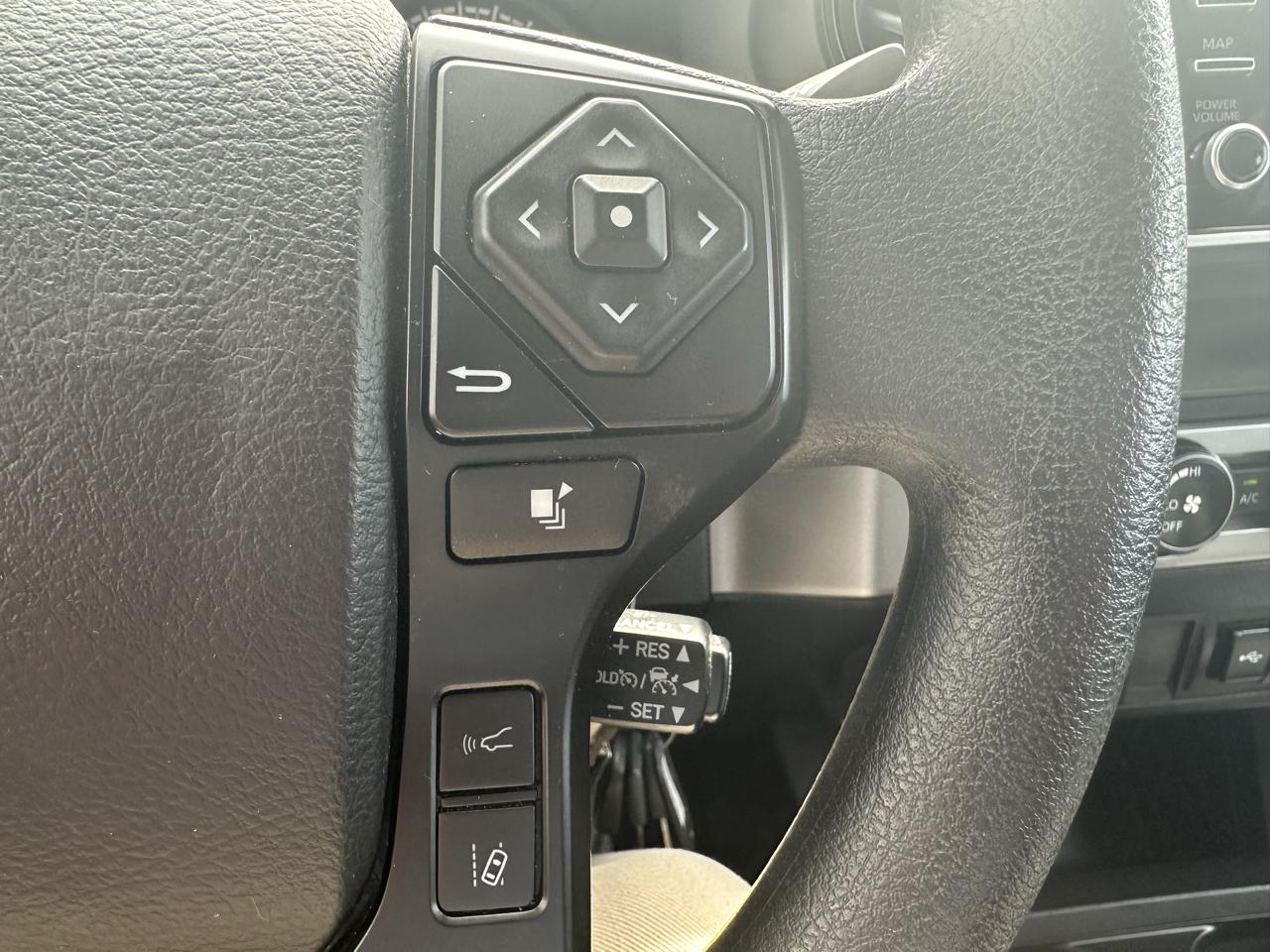 Toyota Tacoma 2WD SR5 Access Cab 6' Bed I4 AT (Natl) 2022