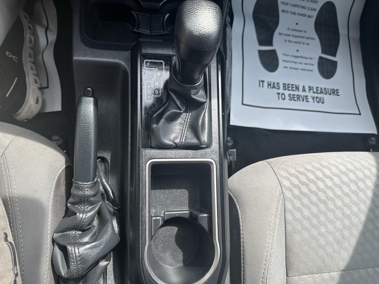 Toyota Tacoma 2WD SR5 Access Cab 6' Bed I4 AT (Natl) 2022