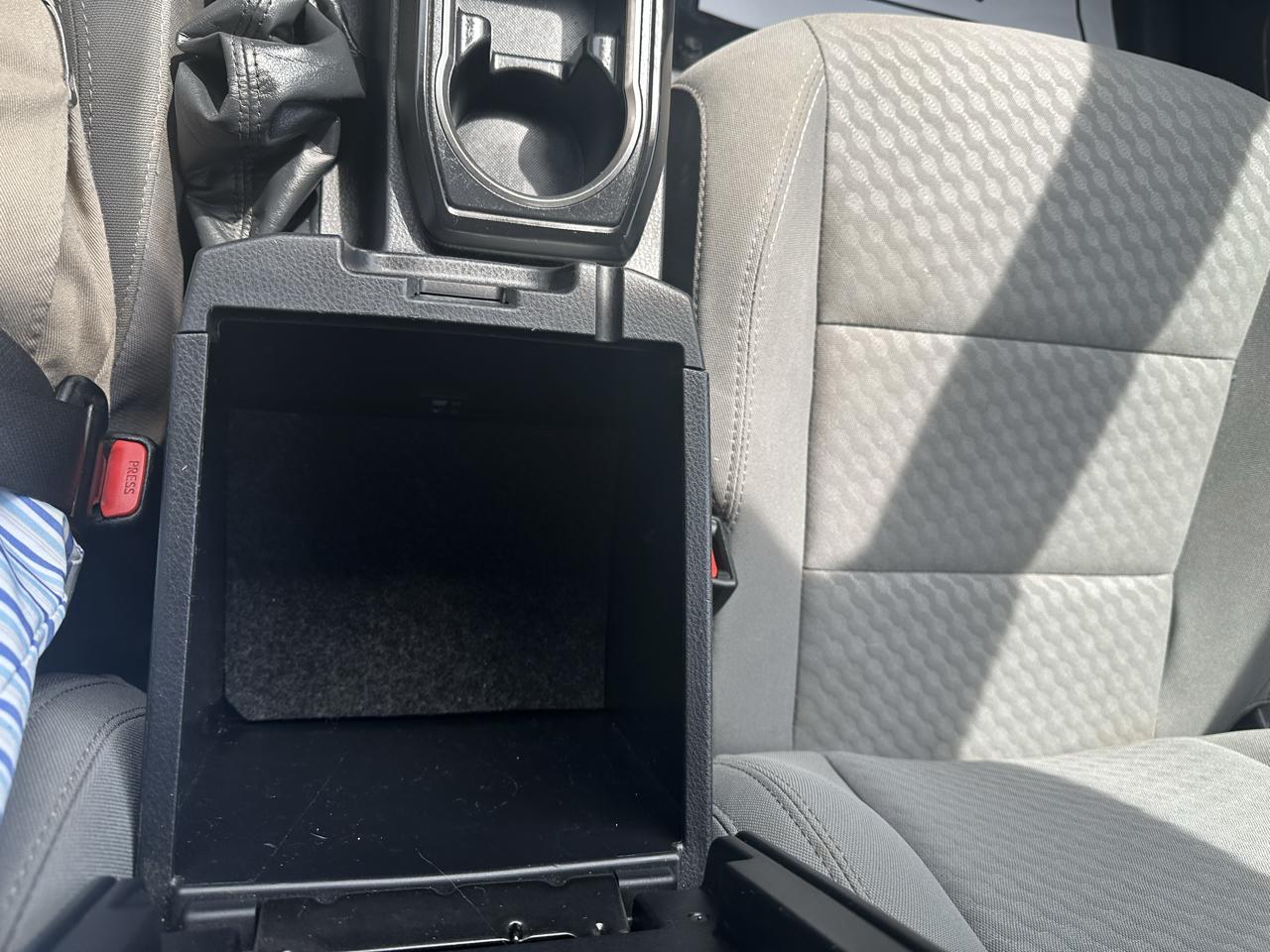 Toyota Tacoma 2WD SR5 Access Cab 6' Bed I4 AT (Natl) 2022