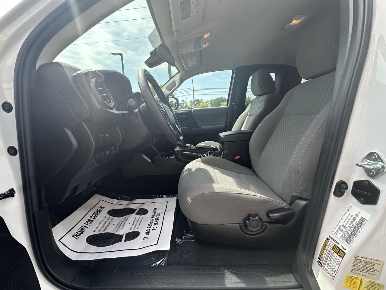 Toyota Tacoma 2WD SR5 Access Cab 6' Bed I4 AT (Natl) 2022