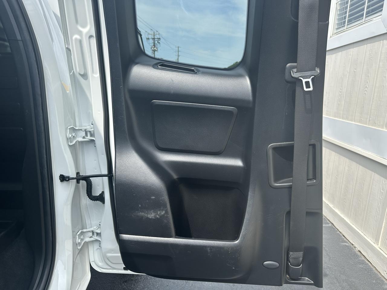Toyota Tacoma 2WD SR5 Access Cab 6' Bed I4 AT (Natl) 2022