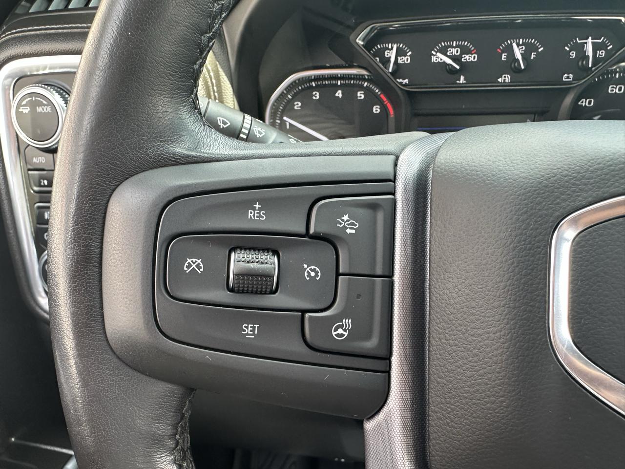 GMC Sierra 1500 4WD Crew Cab 147" SLT 2021